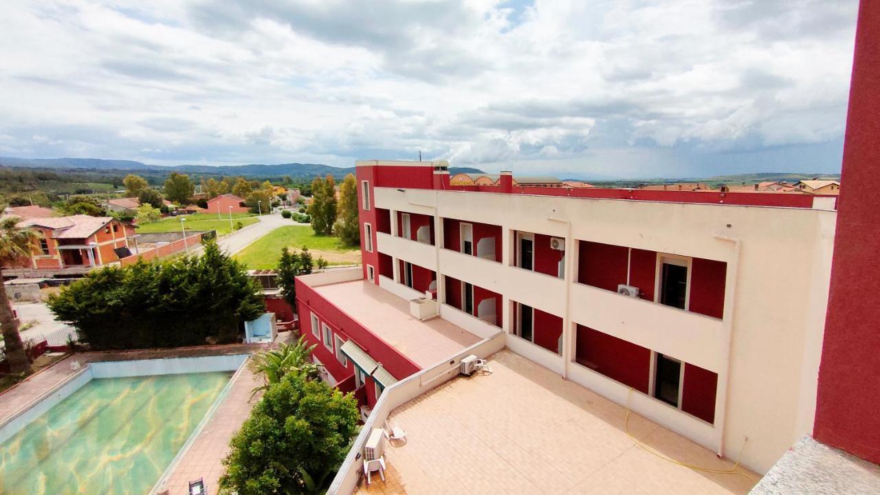 Hotel Mater Mediterranea Senorbi Zewnętrze zdjęcie